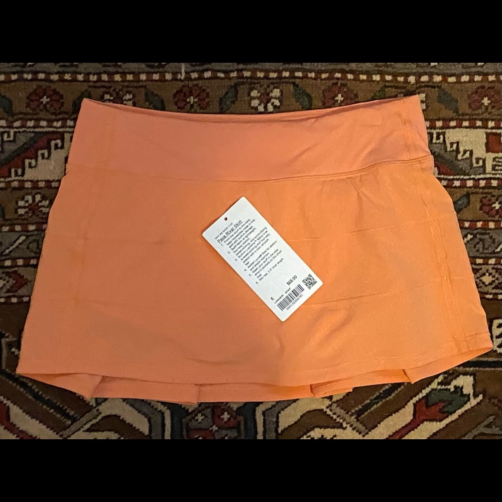 Rare find lululemon Pace Rival Skirt, sz 6, Golden Apricot